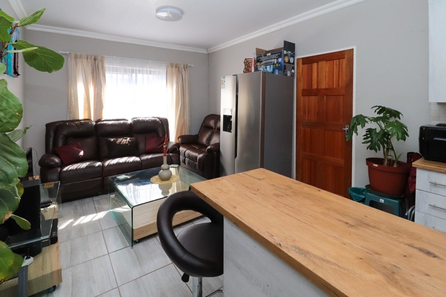 3 Bedroom Property for Sale in Flamwood North West